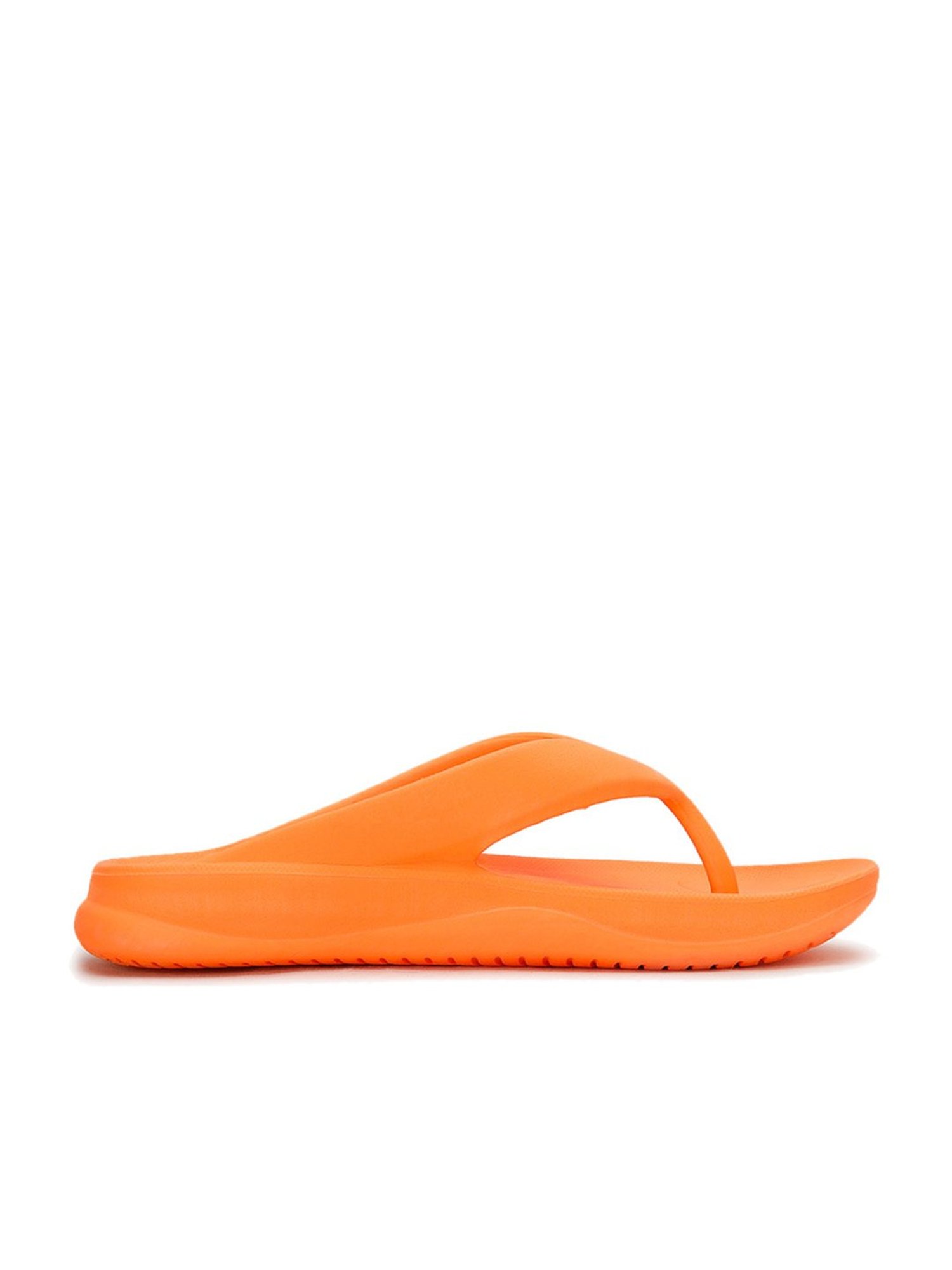 Buy Puma Men s Wave Flip RES Orange Flip Flops for Men at Best