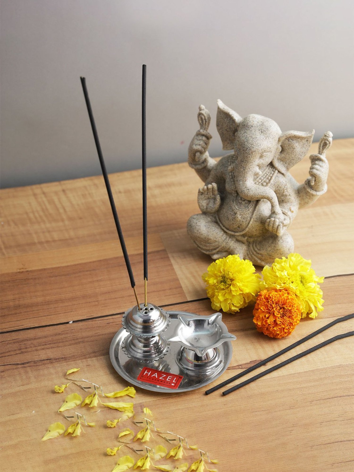 MP000000014677106_1348Wx2000H_