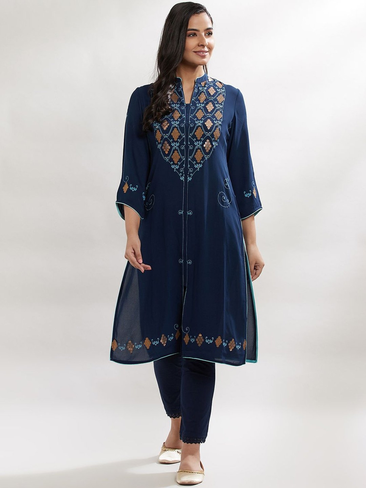 Parnavi Pure Cotton Printed Women Blue Kurti with Pant
