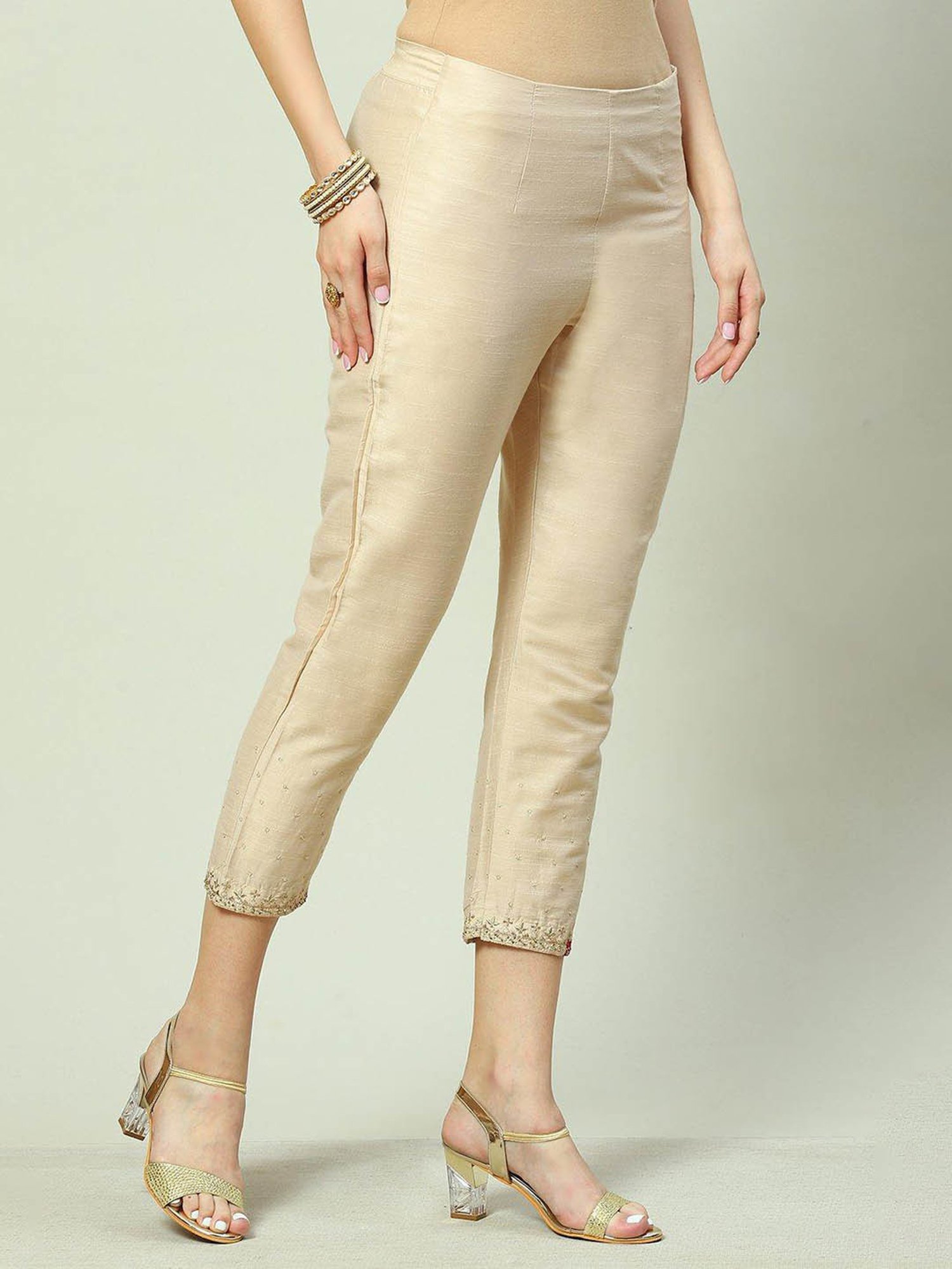 Lyra Cream Cotton Ankle Length Pants