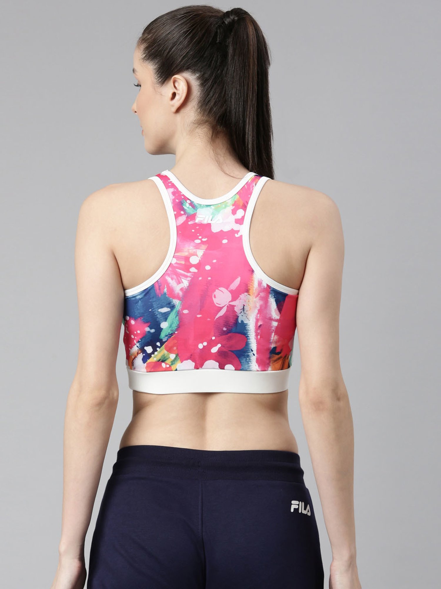 Fila-Sport Bra Bar-Mount Faceout – Fixtures Close Up