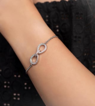 Buy Kaj Fine Jewellery Infinity Chain Bracelet for Women Online
