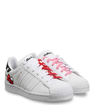 Buy Adidas Originals White Superstar Women Sneakers Online @ Tata CLiQ  Luxury