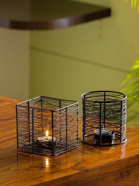 ExclusiveLane 'Glowing Mesh Duo' Handwired Table Tea-Light Holders In Iron (Set of 2)