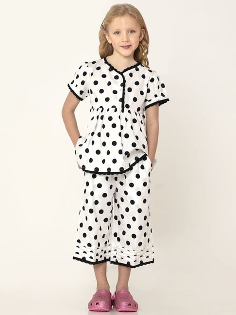 Buy White Cotton Print Xmas Autumn Swirl Night Suit For Girls by Banana Bee  Online at Aza Fashions.