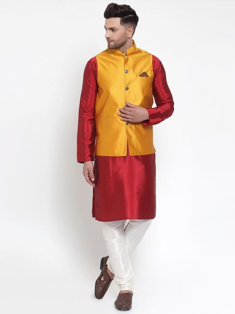 Jaipuri Floral Pattern Brocade Silk Pink Nehru Jacket With Kurta Pajam –  Rajanyas