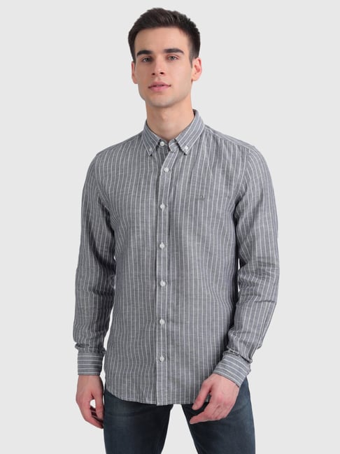 United Colors of Benetton Grey Slim Fit Striped Shirt