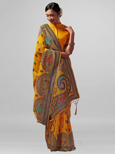 Janasya Mustard Printed Saree With Blouse Price in India