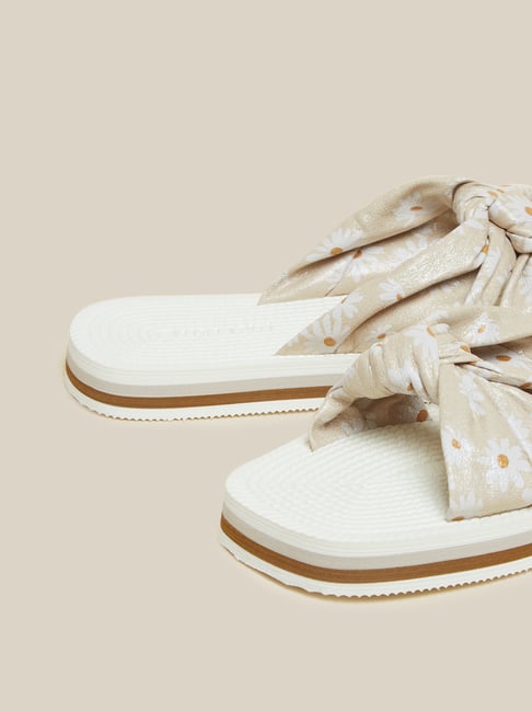 Buy LUNA BLU by Westside Off-White Patterned Flip-Flops Online at best price at TataCLiQ