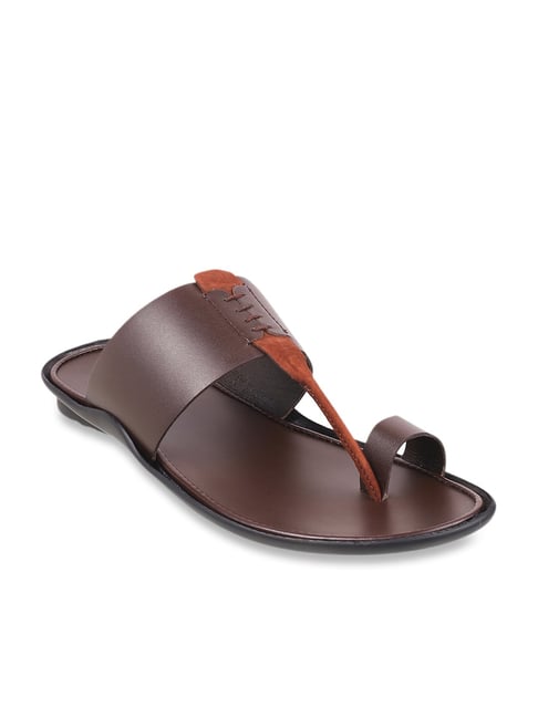 Buy Mochi Mens Maroon Flat Casual SandalsMochi Men's Maroon Sandals Online