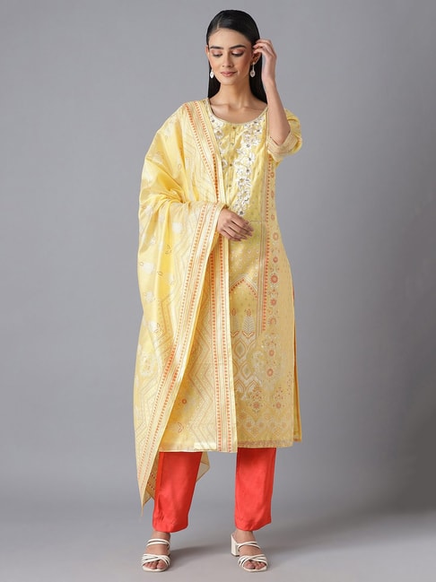 Buy VINH FASHION Women Solid Frontslit Kurta Online at Best Prices in India  | Flipkart.com