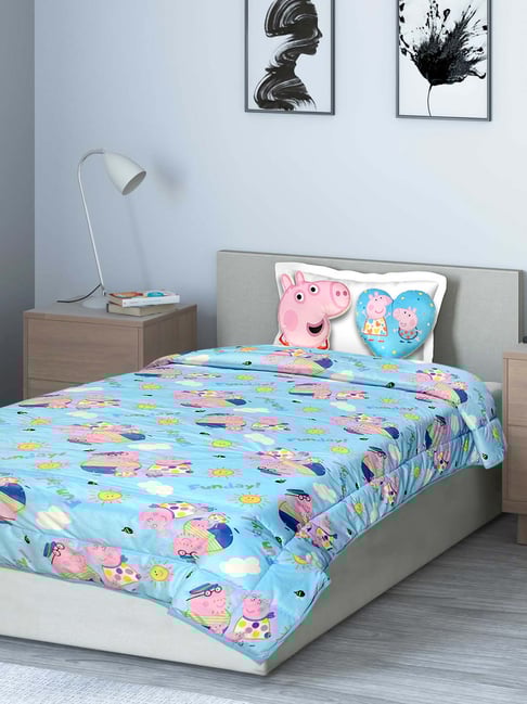 Saral Home Peppa Pig Blue & White Velvet 230 TC AC Quilt with 2 Cushions