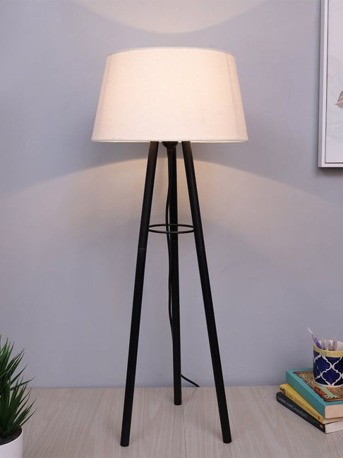 Lamp With Black Metal Tripod Floor Lamp Homesake Black Mid Century