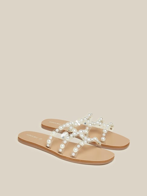 Buy GREEN OLIVE MILARY LEAF MINT Flat Sandals for Women by CODE BY  LIFESTYLE Online | Ajio.com