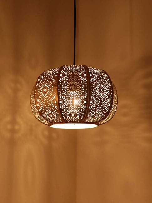 ExclusiveLane 'Moroccan Grandeur' Matte Gold Iron Hand-Etched Pendant Lamp - Set of 1