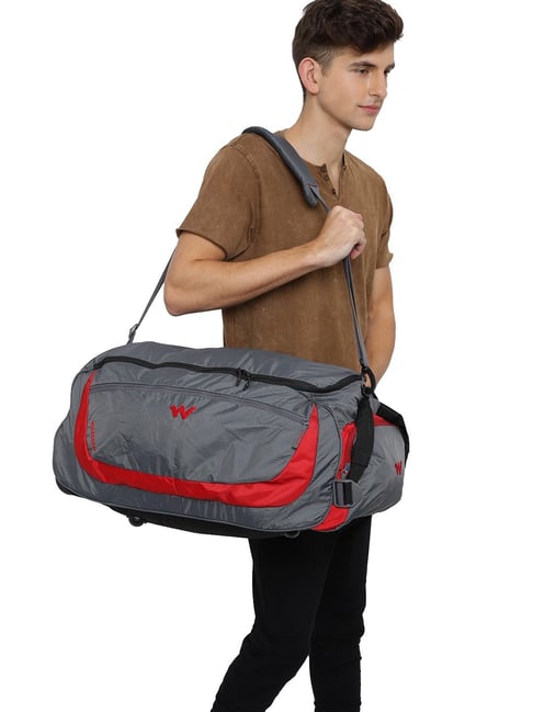 Wildcraft rover cheap duffel bag