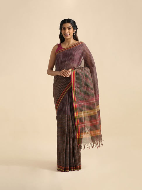 TANEIRA Brown Check Saree With Blouse Price in India