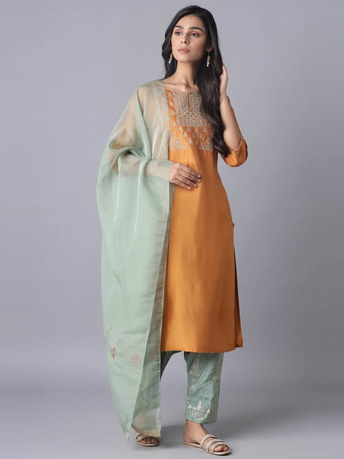 W Orange & Green Embroidered Kurta Pant Set With Dupatta Price in India