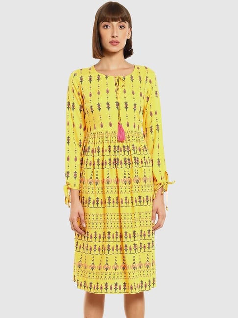 Karigari Yellow Floral Dress Price in India