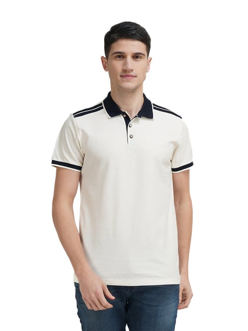 United Colors of Benetton Off White Cotton Regular Fit Self Pattern Polo T-Shirt