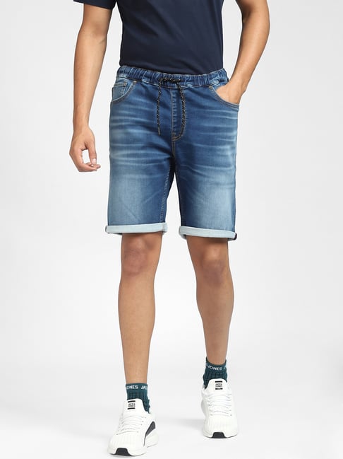 Buy online Blue Solid Regular Fit Denim Short from Skirts & Shorts for  Women by Showoff for ₹1139 at 60% off | 2024 Limeroad.com