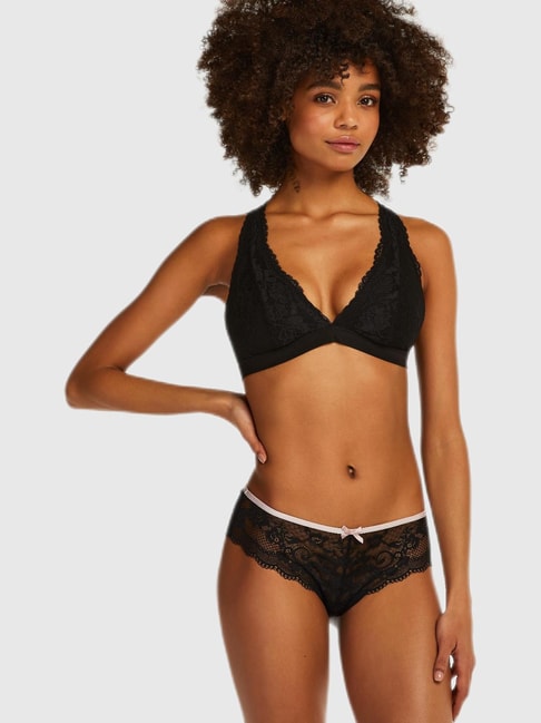 Buy Clovia Black Lace Bra With Panty for Women Online @ Tata CLiQ
