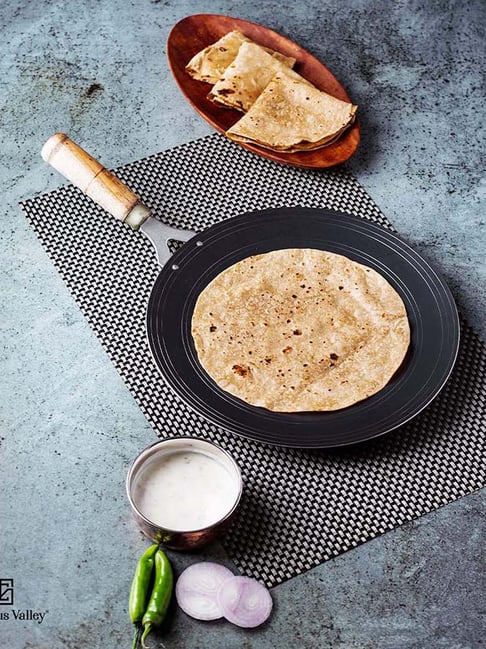 The Indus Valley Black & Brown Iron 27 cm Non-Stick Tawa With Wooden Handle - Set of 1