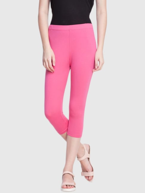 Buy online Pink Cotton Lycra Knit Capri Leggings from Capris  Leggings for  Women by Finesse for 499 at 0 off  2023 Limeroadcom