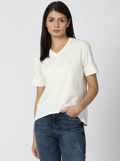 Van Heusen White Regular Fit T-Shirt Price in India