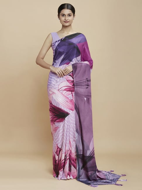 Navyasa Lavender Liva Crepe Floral Printed Saree With Coordinated Unstitched Blouse Piece Price in India