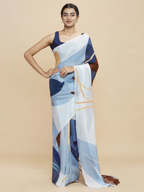 Navyasa Powder Blue Liva Lite Geometric Printed Saree With Coordinated Unstitched Blouse Piece Price in India