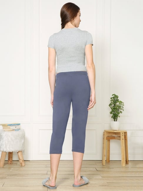 Van heusen capri on sale pants