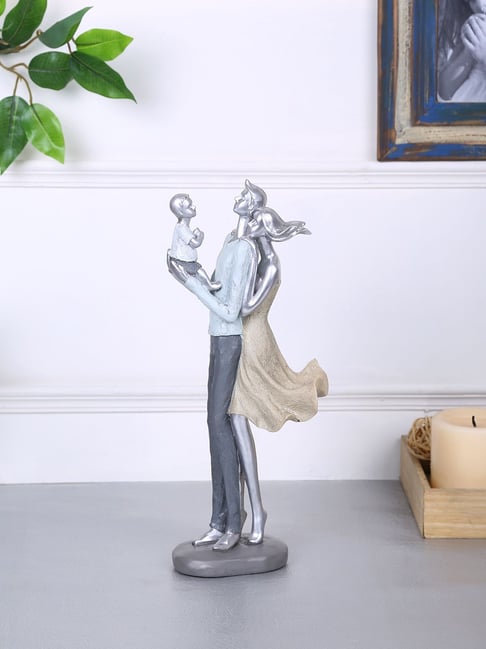 Buy Love Couple Statue Showpiece Online|Best Prices