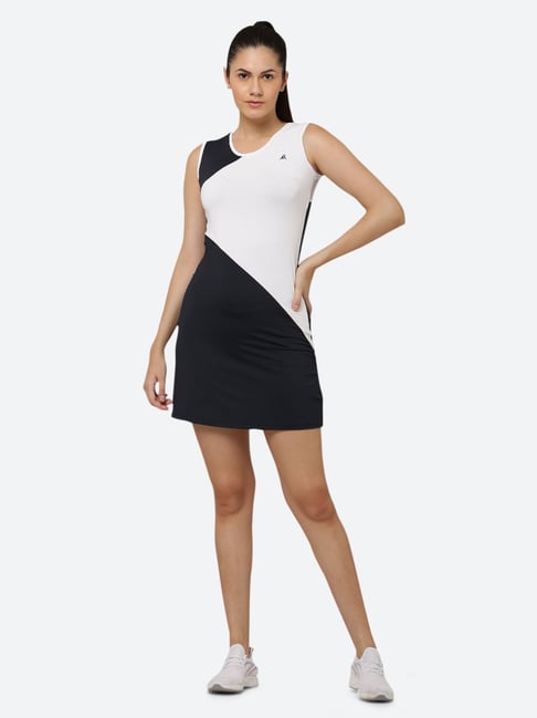 Fitleasure Navy & White Slim Fit Dress Price in India