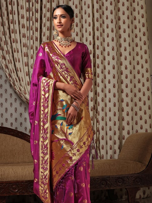 Janasya Purple Textured Saree With Blouse Price in India