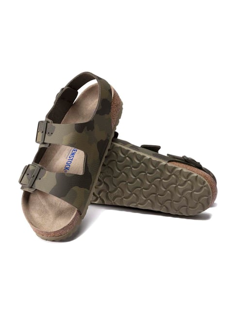 Camo best sale birkenstocks mens