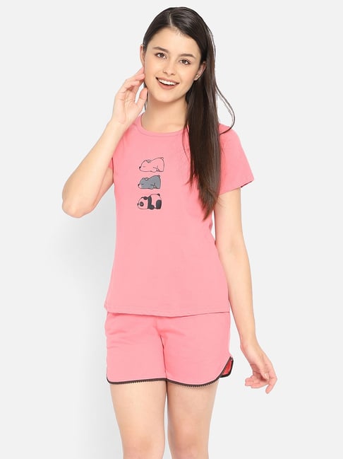 Clovia Pink Top With Shorts