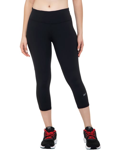 Buy Reebok Black Slim Fit RE Capri Tights for Women Online Tata CLiQ