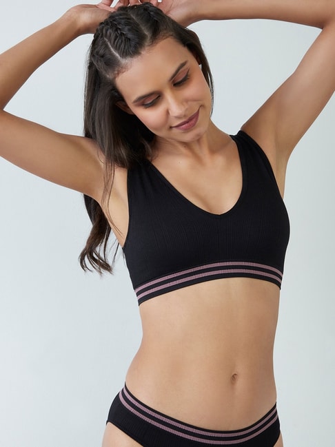 Superstar by Westside Black Padded Plunge Sports Bra Price in India