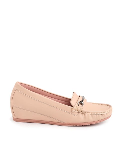 Flat N Heels Women's Pink Wedge Loafers