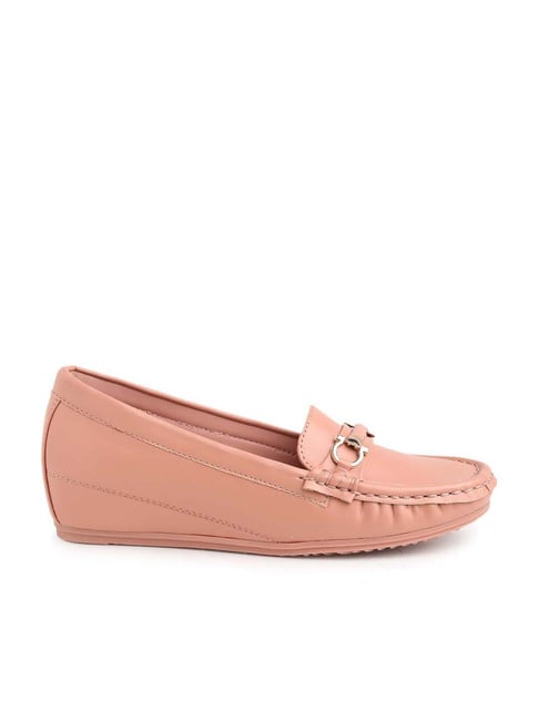 Flat N Heels Women's Pink Wedge Loafers