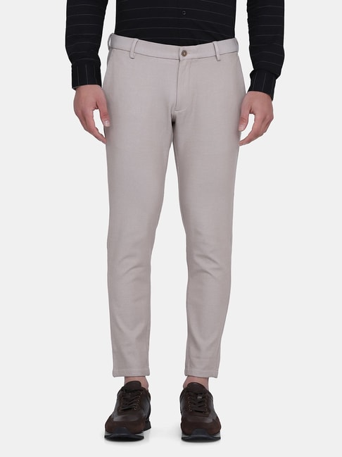 Washable Men Highly Breathable Light Weight Comfortable Full Length Plain Grey  Trouser at Best Price in New Delhi | Kasaro Fashion