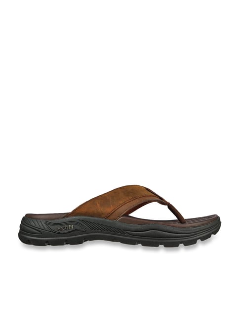Men's Skechers, GOwalk Arch Fit - Mission Sandal – Peltz Shoes