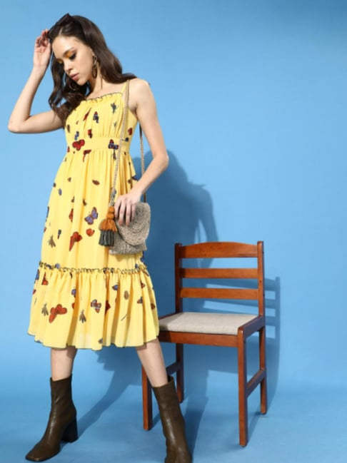 Stylish Yellow Sleeveless Vacation Mini Dress | Yellow mini dress, Mini  dress, Casual beach dress