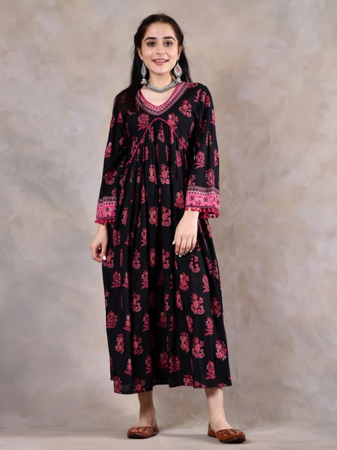 Rustorange Black Floral Print Maxi Dress Price in India