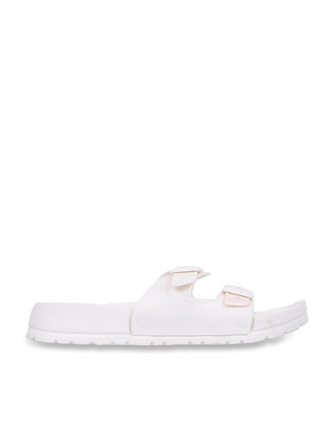 CL Sport by Carlton London Women's Snow White Casual Sandals