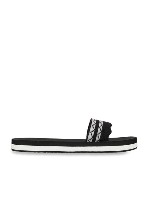 Carlton London Women's Black Casual Sandals