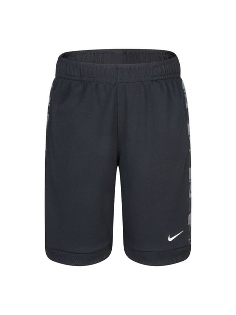 Nike store casual shorts