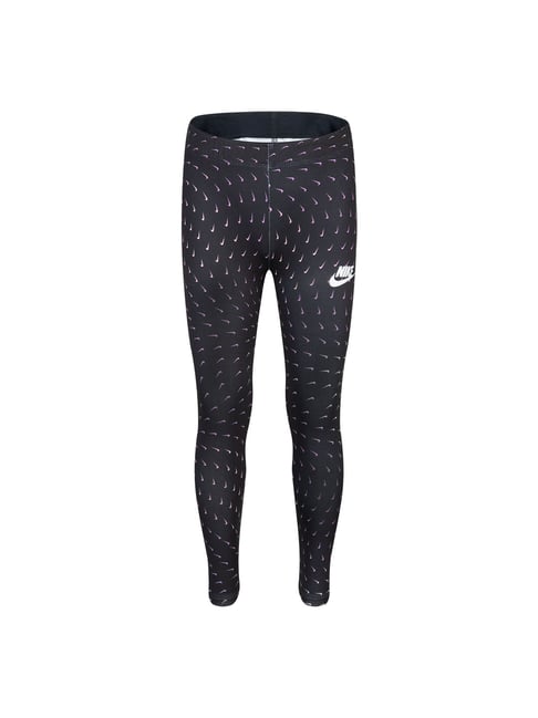 Nike Classics Essential Swoosh Leggings – DTLR