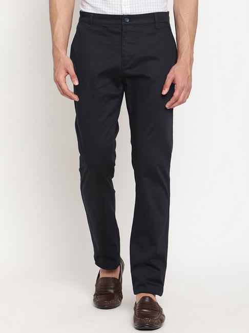 Does tan go with the navy blue trousers : r/mensfashion